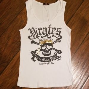 Juniors tank top